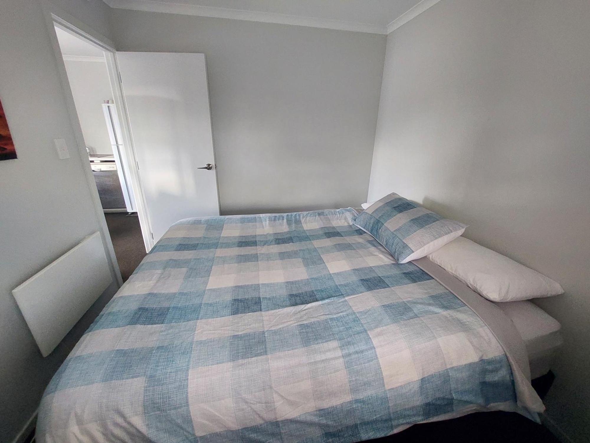Comfortable 1 Bedroom Perfect For Travelers Or Workers Horotiu Ngoại thất bức ảnh